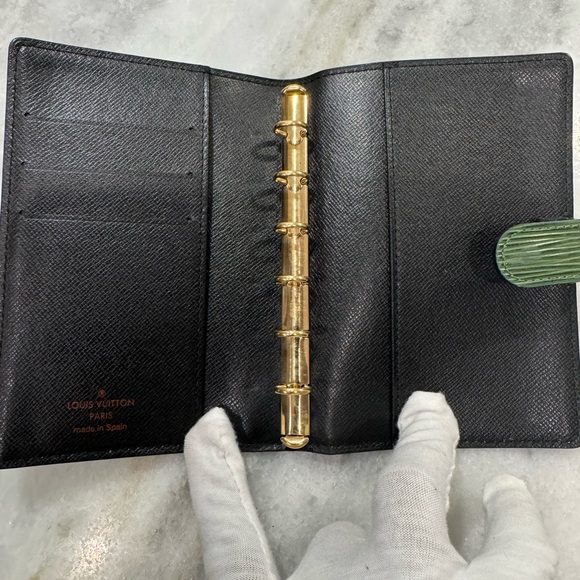 Louis Vuitton Green Epi Leather PM Agenda - Picture 8 of 8